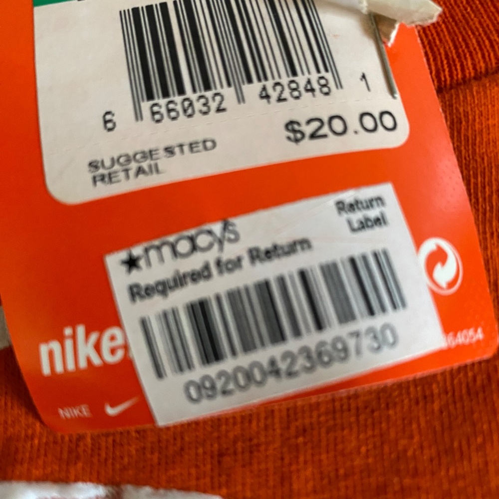Nike - Picture 8 of 9